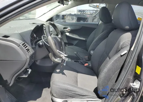 2011 Toyota Corolla Base z USA, uszkodzony, nr VIN 2T1BU4EE6BC583711